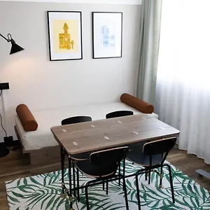 尼斯机场诺富特套房酒店 尼斯