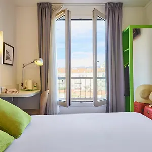 Hotel Campanile Centre Acropolis, Nicea
