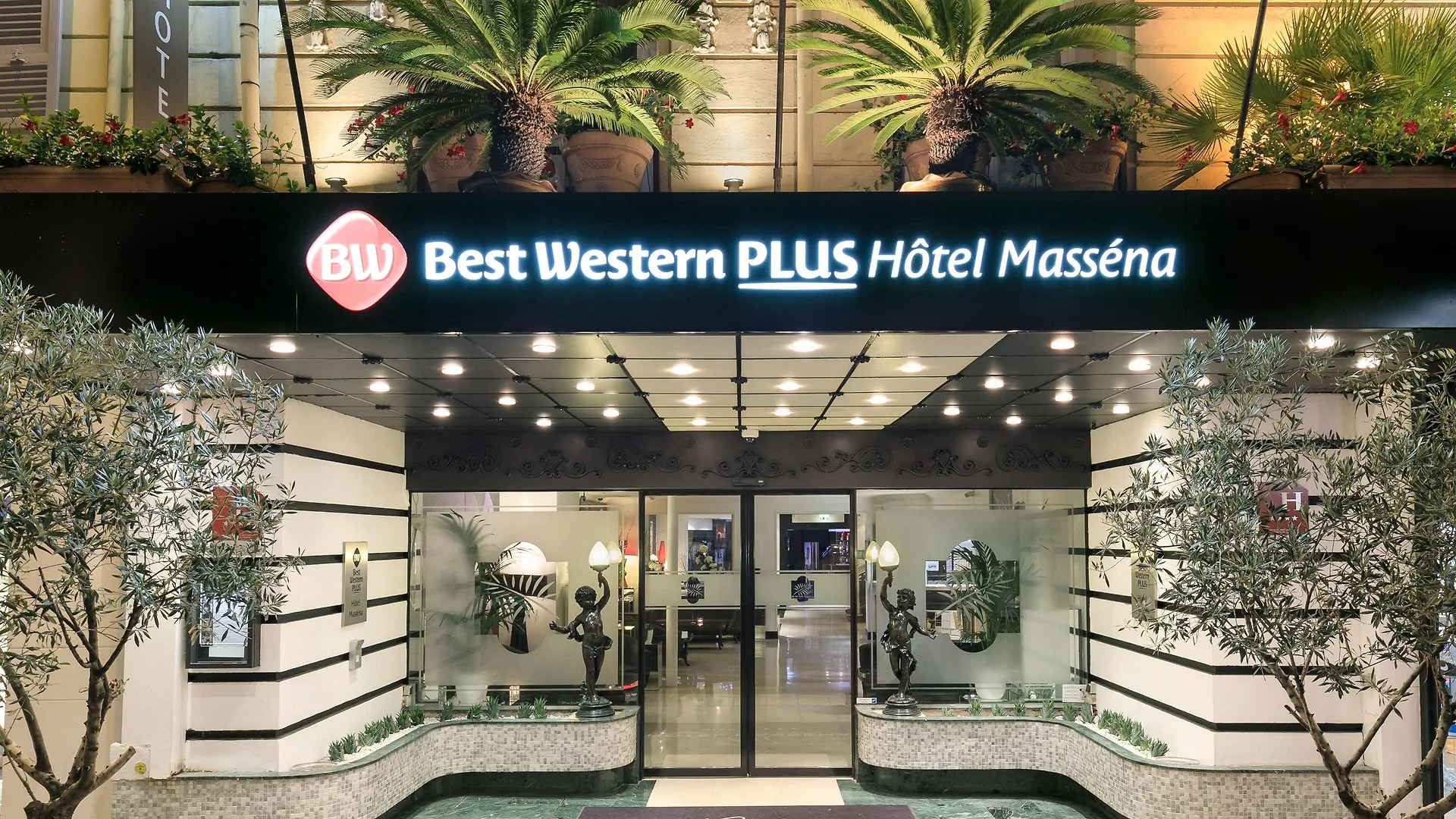 Best Western Plus Hotel Massena Nice 4*,