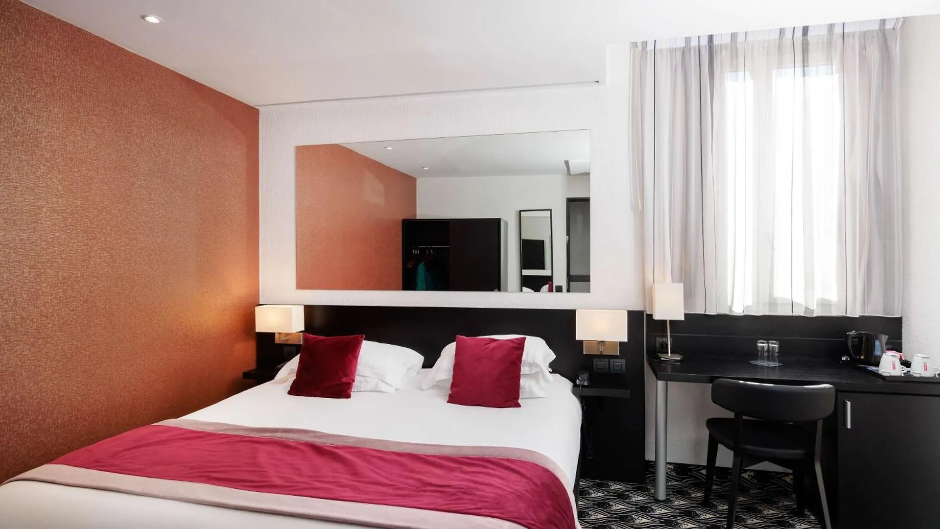 ****  Best Western Plus Hotel Massena Nice France